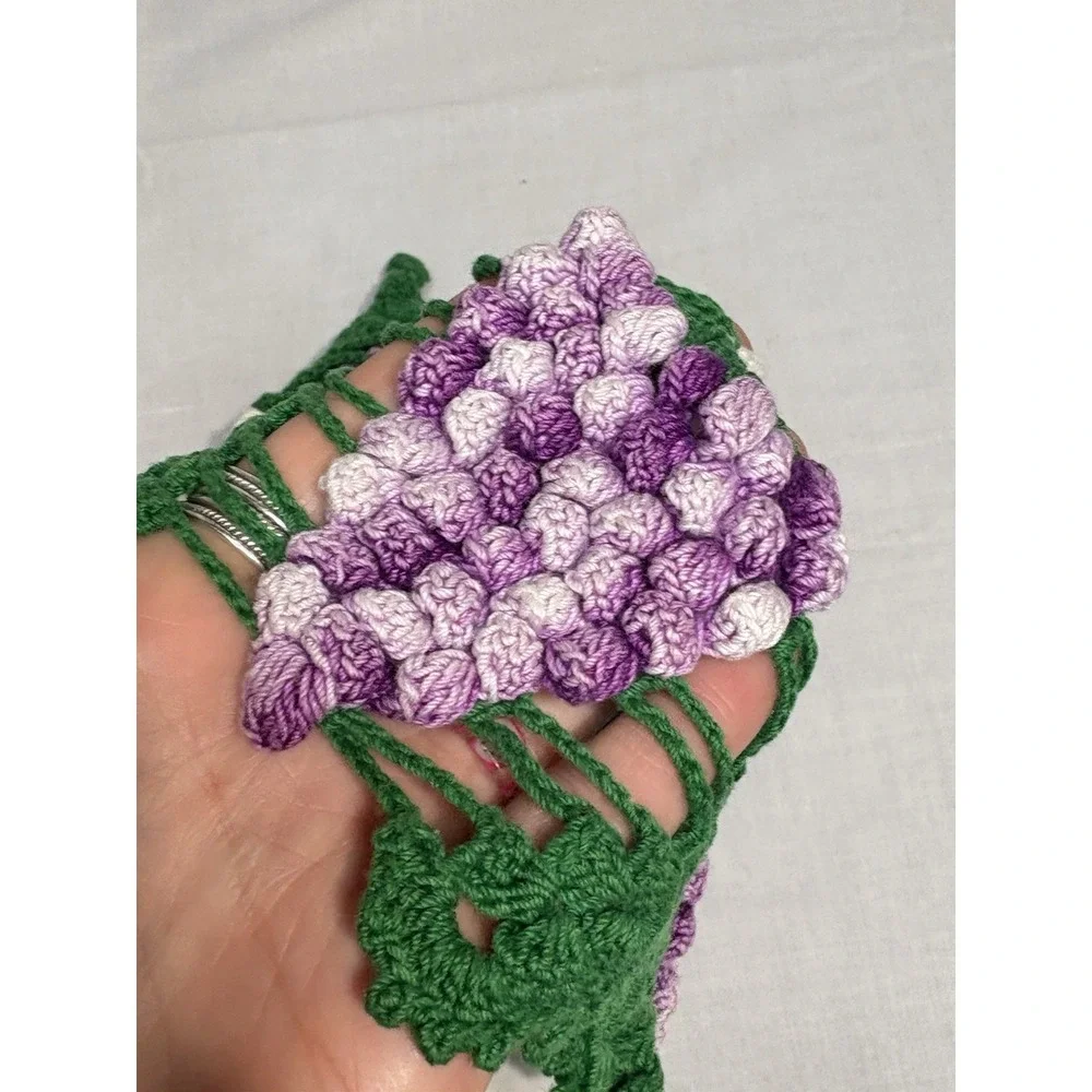 Vintage Hand-Crocheted Doily – Purple Grapes & Green Leaves Popcorn Stitch 13''